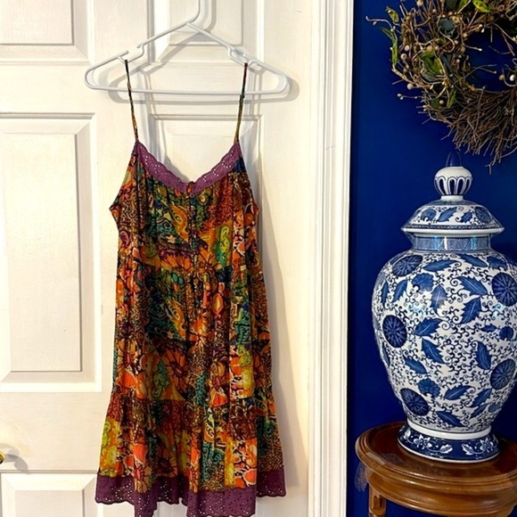 Women’s Urban Outfitters Urban Hanna Celia Tiered Dress Size Large - Picture 5 of 13